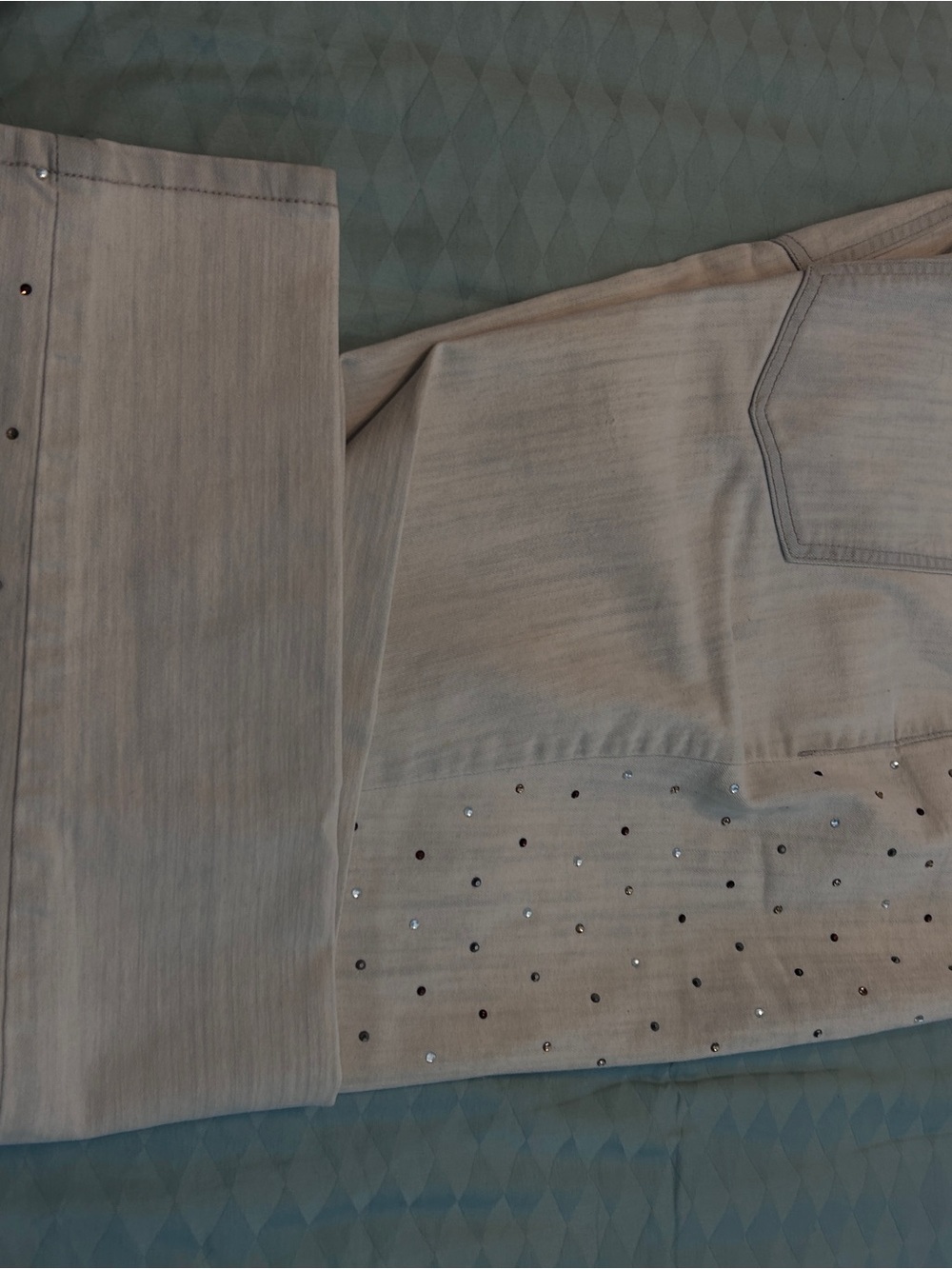 Chico's Gray/faded denim Women’s Studded Jeans sz 2 Chicos